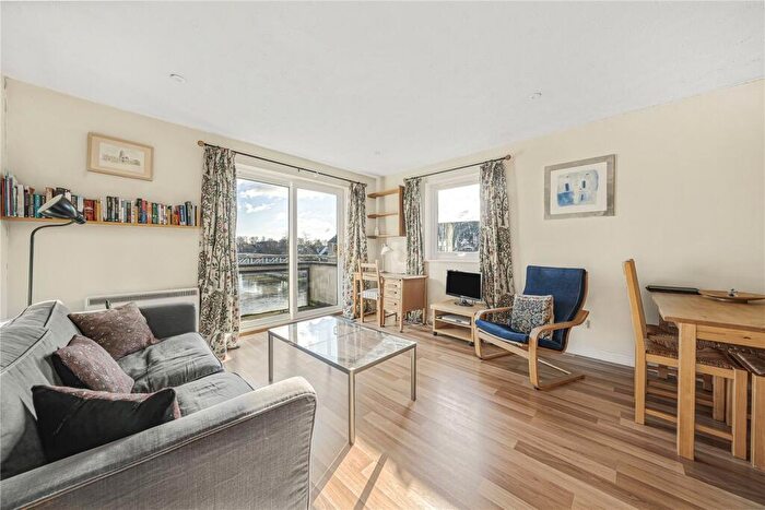 1 Bedroom Apartment To Rent In Rivercourt, Oxford, OX1