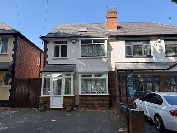 4 Bedroom Semi-Detached House For Sale In Holly Lane, Erdington, Birmingham, B24