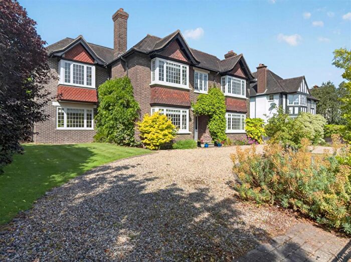 5 Bedroom Detached House For Sale In Manor Way, Beckenham, BR3