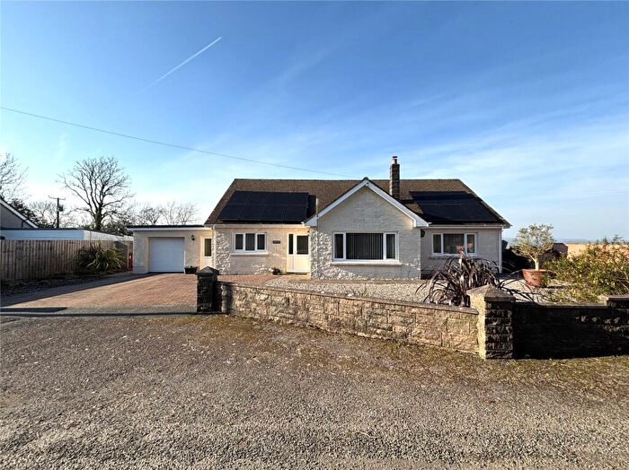 3 Bedroom Bungalow For Sale In Llanddewi Velfrey, Narberth, Pembrokeshire, SA67
