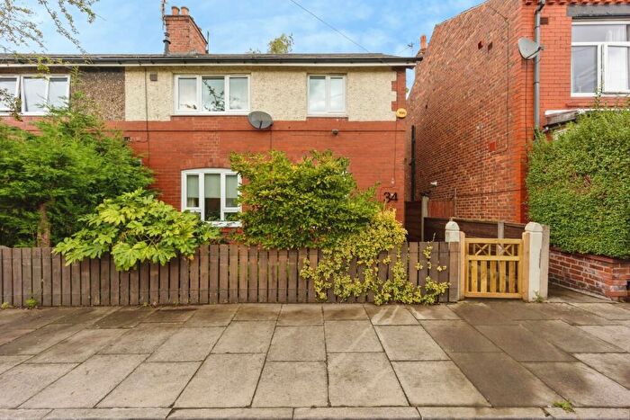 3 Bedroom Semi-Detached House For Sale In Eldon Road, Stockport, Greater Manchester, SK3