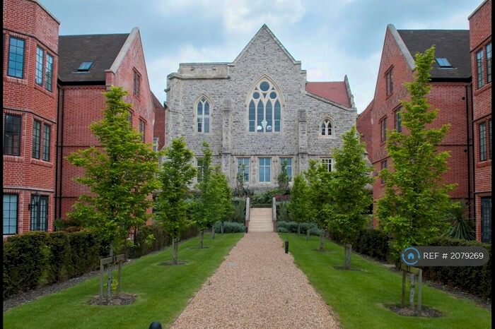 2 Bedroom Flat To Rent In The Galleries, Brentwood, CM14