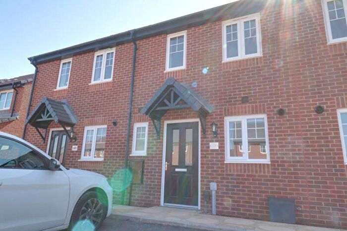 2 Bedroom Town House To Rent In Hylton Road, Stafford, ST16