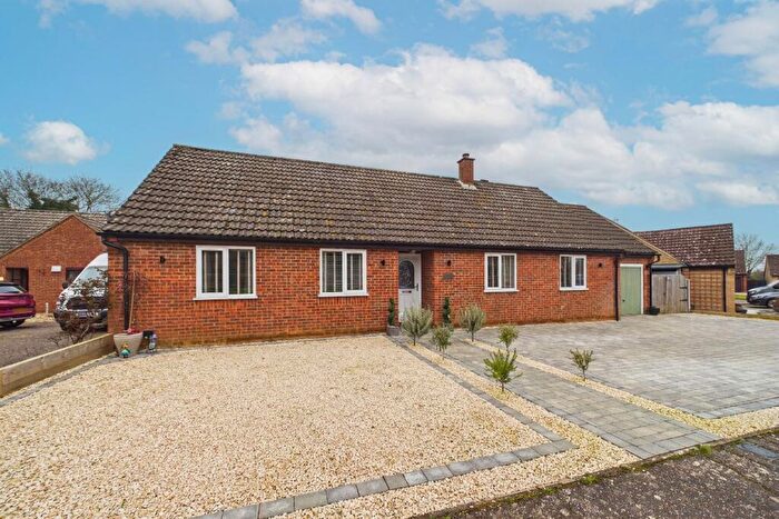 4 Bedroom Detached Bungalow For Sale In Heathlands Drive, Croxton, IP24