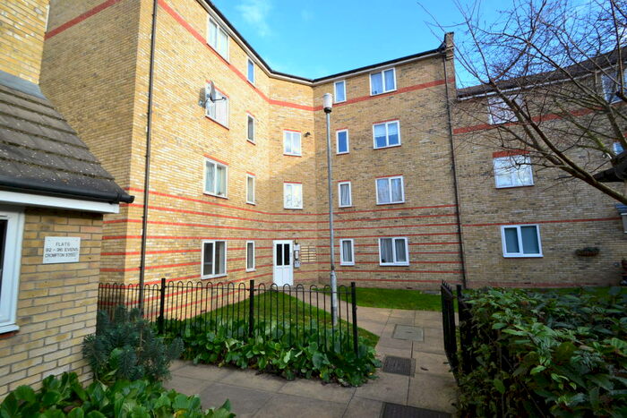 2 Bedroom Apartment To Rent In Crompton Street, Chelmsford, CM1