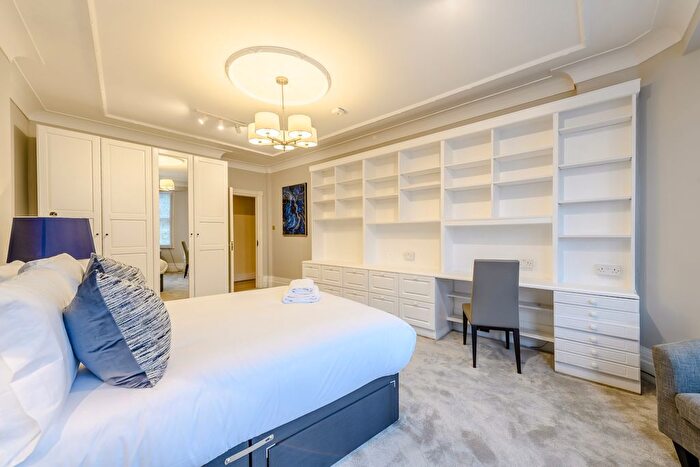 4 Bedroom Flat To Rent In Strathmore Court, Park Road, St Johns Wood, NW8