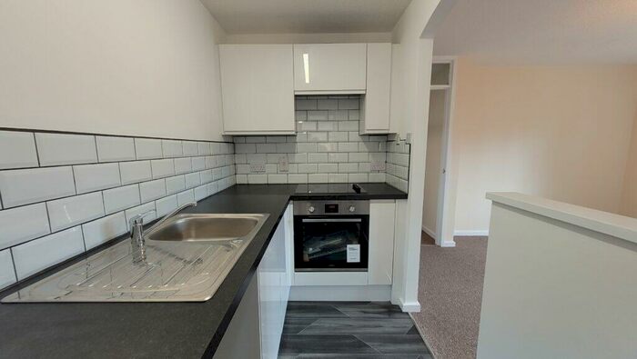 1 Bedroom Apartment To Rent In Parklands, Banbury, Oxon, OX16