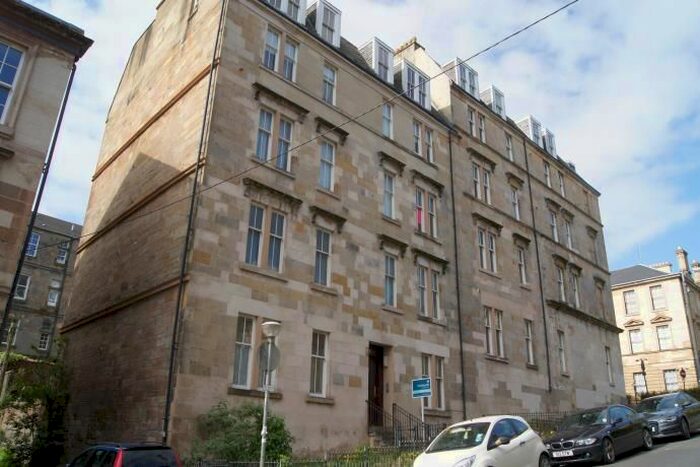 1 Bedroom Flat To Rent In Glasgow Street, Glasgow, G12