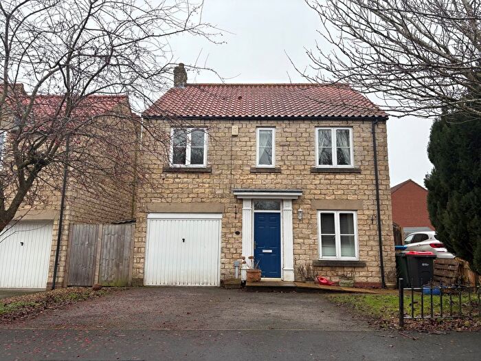 4 Bedroom Property To Rent In Kingfisher Drive, Pickering, YO18