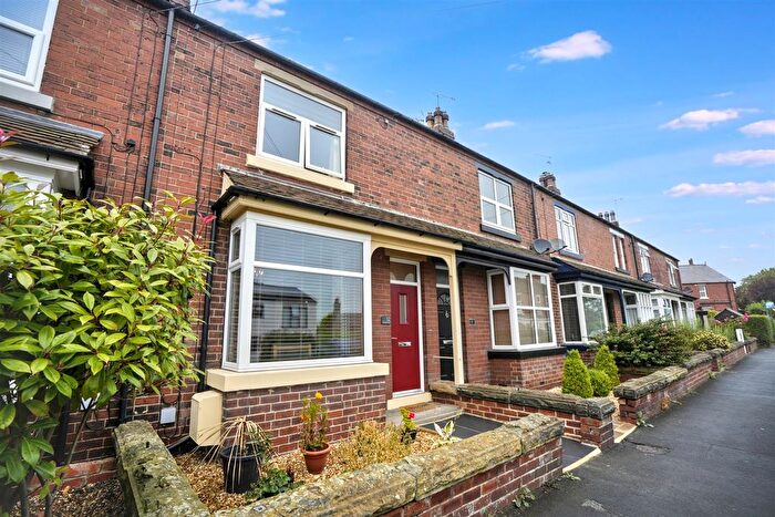 2 Bedroom Terraced House For Sale In Stutton Road, Tadcaster, LS24