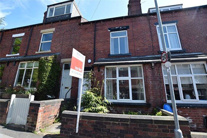 4 Bedroom Terraced House To Rent In Greenwood Mount, Meanwood, Leeds, West Yorkshire, LS6