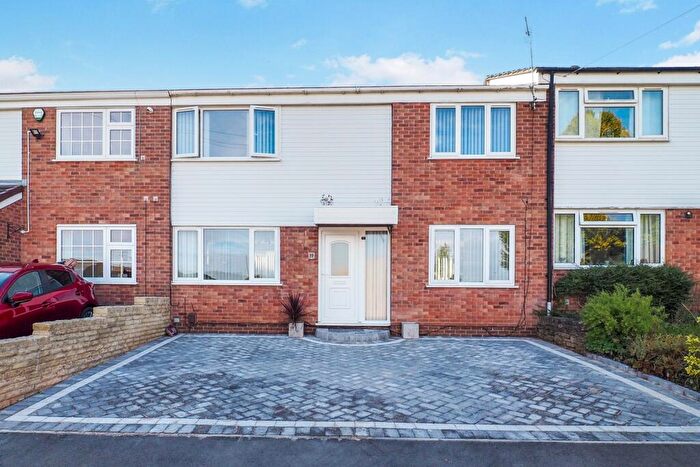 3 Bedroom Terraced House For Sale In Airedale Court, Beeston, Nottingham, Nottinghamshire, NG9