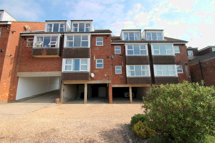 1 Bedroom Flat To Rent In Salisbury - Thaxted (Campbell Road), SP1