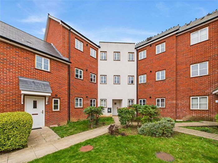 2 Bedroom Apartment For Sale In The Courtyard, Witham, CM8