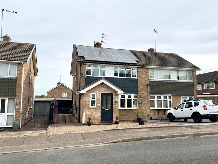3 Bedroom Semi Detached House For Sale In Eaton Road, Duston, Northampton, NN5