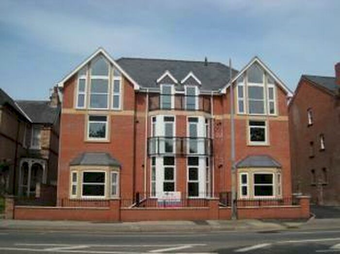 1 Bedroom Flat To Rent In St Catherine`s, Lincoln, LN5