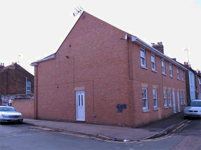 3 Bedroom Terraced House To Rent In Jefferson Road, Sheerness, ME12