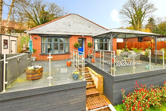 3 Bedroom Bungalow For Sale In Swansea Road, Trebanos, Pontardawe, Swansea, SA8