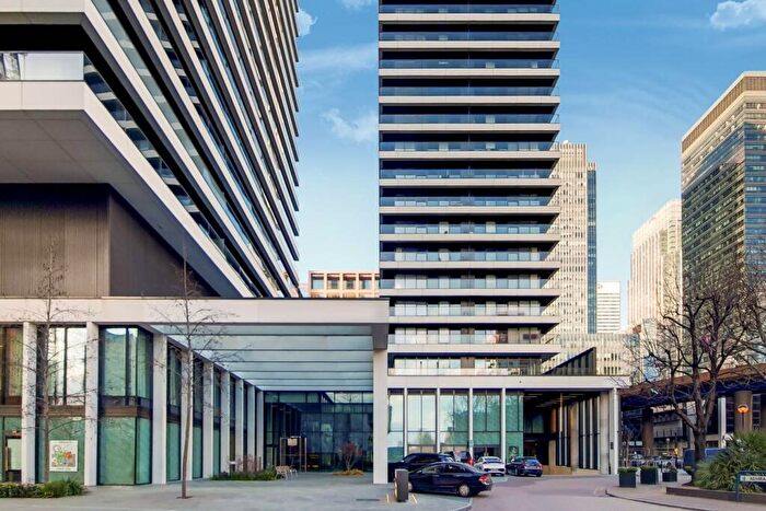 1 Bedroom Flat To Rent In Wardian London, Canary Wharf, London, E14