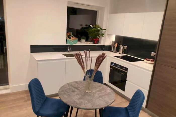 1 Bedroom Flat To Rent In Pegler Square, London, SE3