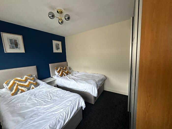 2 Bedroom Property To Rent In Norfolk Terrace, Aylesbury, HP20