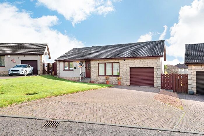 2 Bedroom Detached Bungalow For Sale In Meadow Park, Kennoway, Leven, KY8