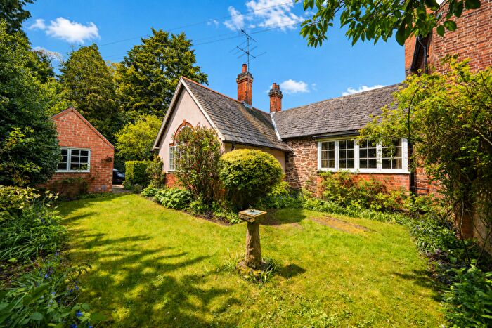 3 Bedroom Character Property For Sale In Swithland Lane, Rothley, Leicester, Leicestershire, LE7