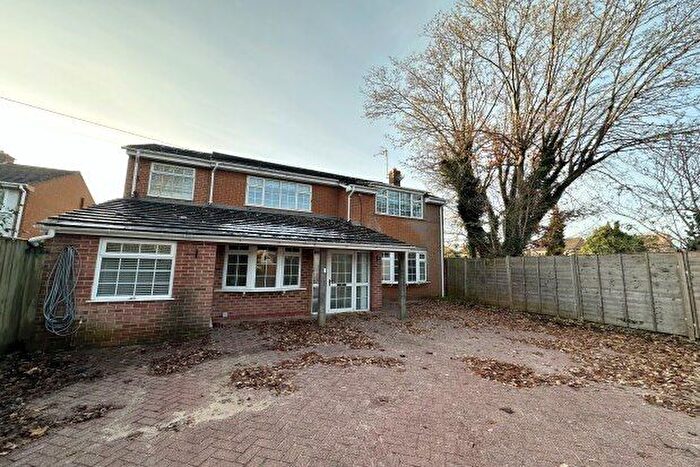 5 Bedroom Property To Rent In Stratford Road, Stratford-Upon-Avon, CV37