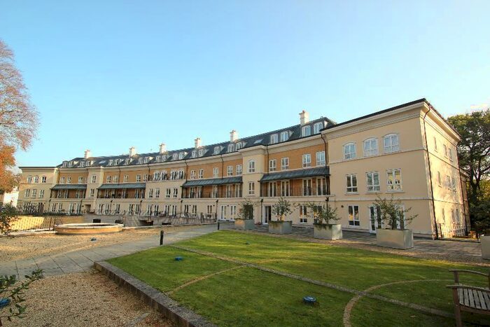 2 Bedroom Apartment To Rent In Heathside Crescent, Woking, GU22