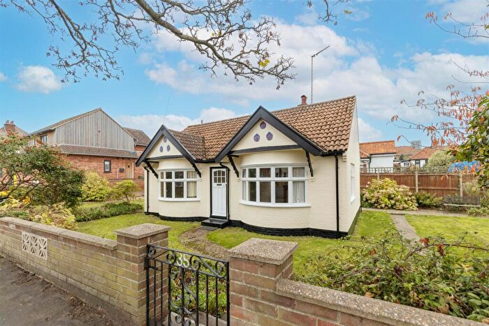 2 Bedroom Detached Bungalow For Sale In Pier Avenue, Southwold, IP18
