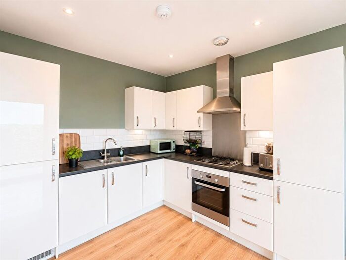 2 Bedroom Flat To Rent In Rudderstock House, Havelock Road, Southall, UB2