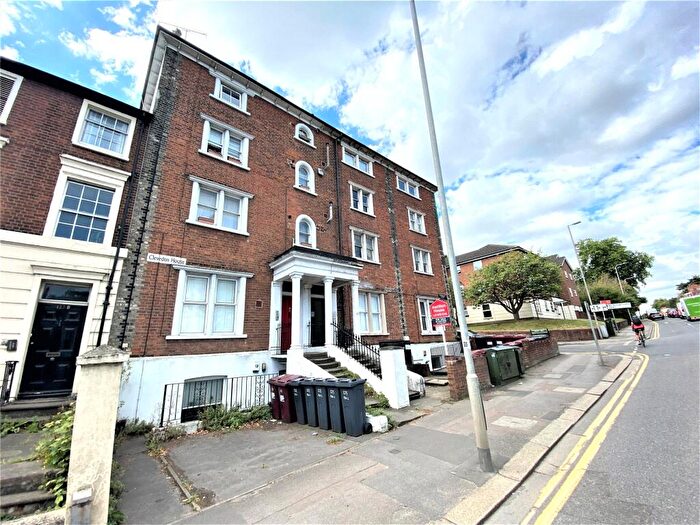 1 Bedroom Apartment To Rent In Castle Hill, Reading, Berkshire, RG1
