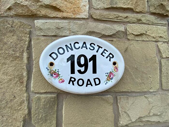 2 Bedroom Detached Bungalow For Sale In Doncaster Road, Conisbrough, DN12