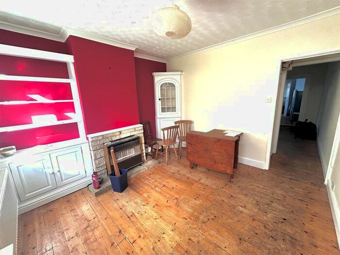 2 Bedroom Property To Rent In Arnold Road, Oxford, OX4