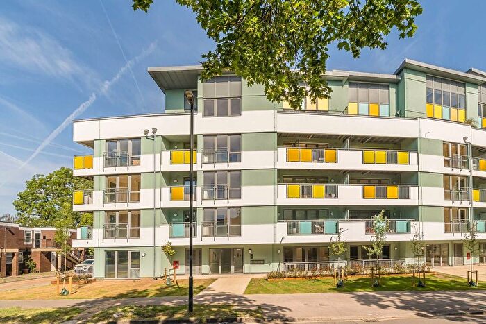 2 Bedroom Flat To Rent In Clarence Avenue, Clapham South, SW4