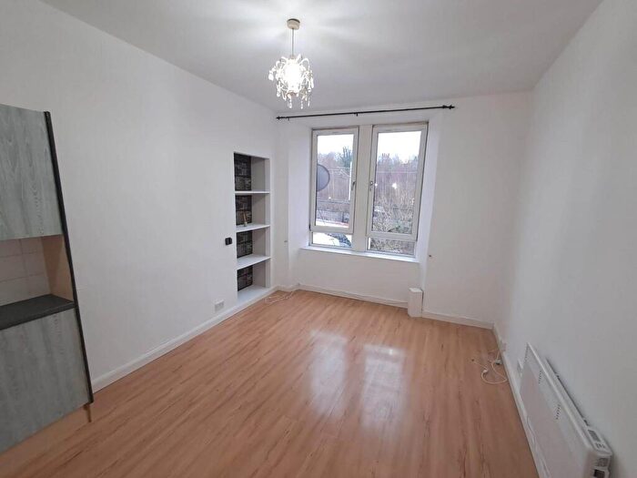 1 Bedroom Flat To Rent In Caledonia Street, Renfrewshire, PA3