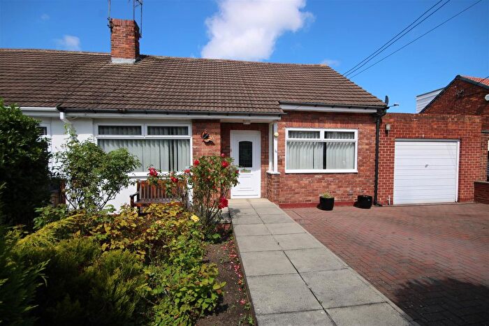 2 Bedroom Semi Detached Bungalow For Sale In Ravensbourne Avenue, East Boldon, NE36