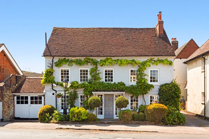 4 Bedroom Detached House For Sale In High Street, Redhill, RH1