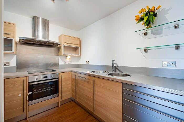 2 Bedroom Apartment For Sale In Wharton Court, Chester, CH2