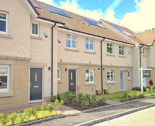 3 Bedroom Terraced House To Rent In Glasgow, G66