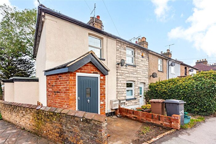 2 Bedroom End Of Terrace House For Sale In Baddow Road, Great Baddow, Essex, CM2