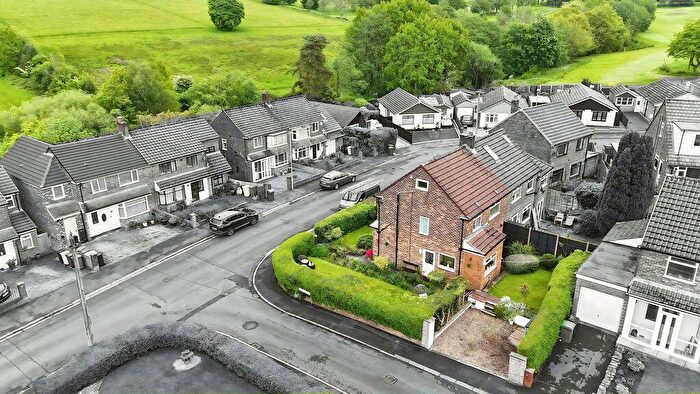 3 Bedroom Semi-Detached House For Sale In Bramhall Avenue, Harwood, BL2