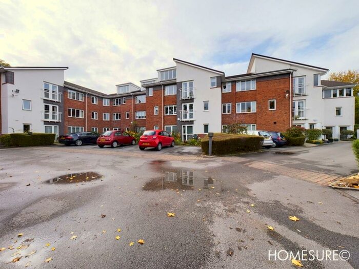 Houses for sale & to rent in L16 7PF, Childwall Priory Road, Childwall