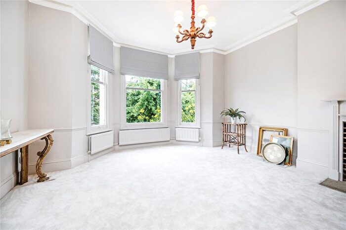 1 Bedroom Flat To Rent In Holland Road, Holland Park, London, W14