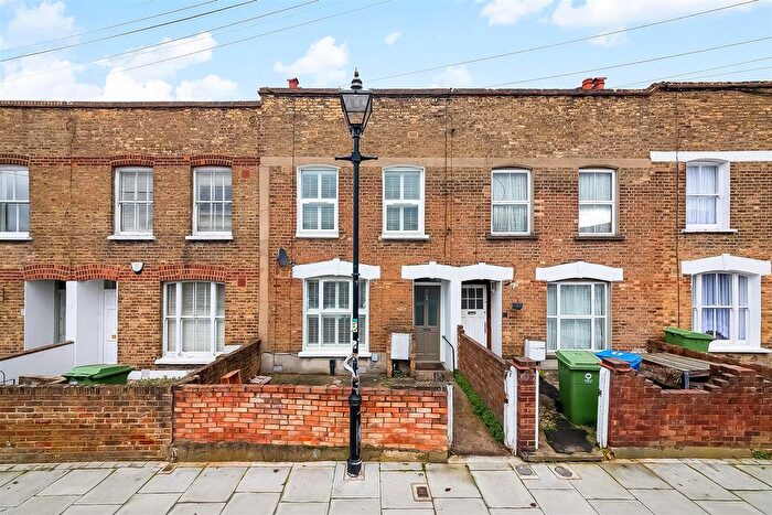 3 Bedroom Terraced House To Rent In Howbury Road, London, SE15