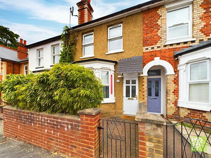 3 Bedroom Terraced House To Rent In St. Georges Road, Reading, Berkshire, RG30