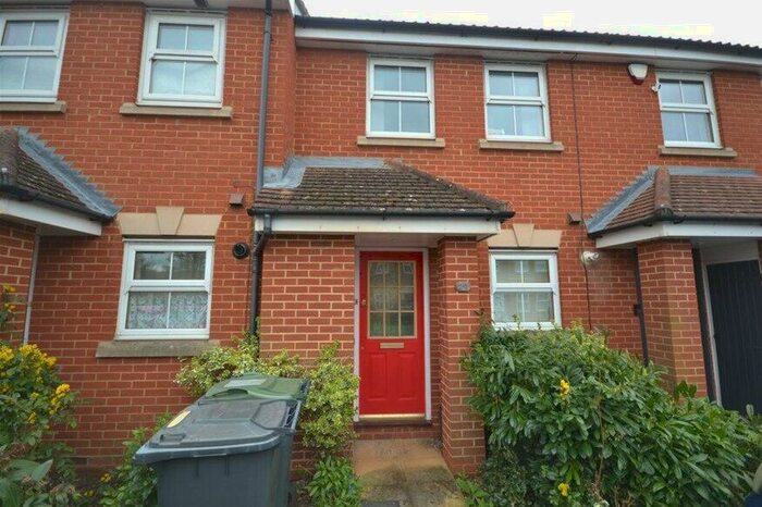 2 Bedroom House To Rent In Wraysbury Close, Luton, LU4