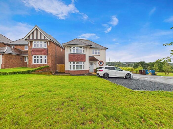 3 Bedroom Detached House For Sale In Oberton Gardens, Stafford, ST18