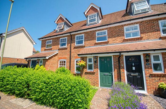 3 Bedroom Town House For Sale In Barrowfields Close, West End, Hampshire, SO30