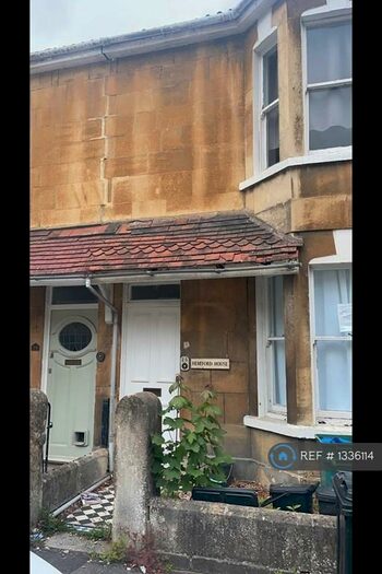 4 Bedroom Terraced House To Rent In Magdalen Ave, Bath, BA2